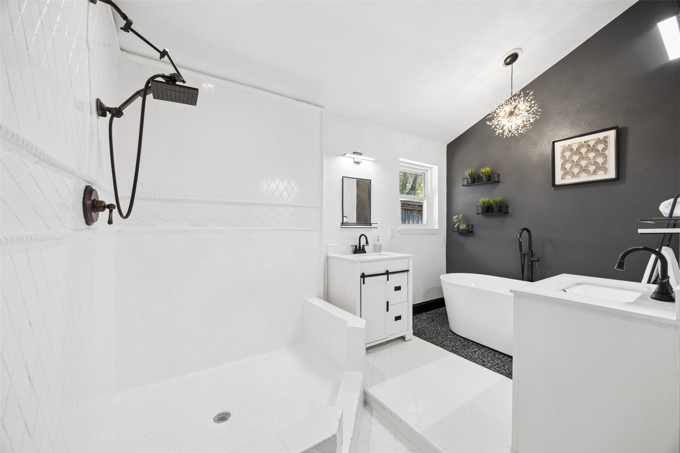 324 N Brighton Avenue Dallas TX 75208