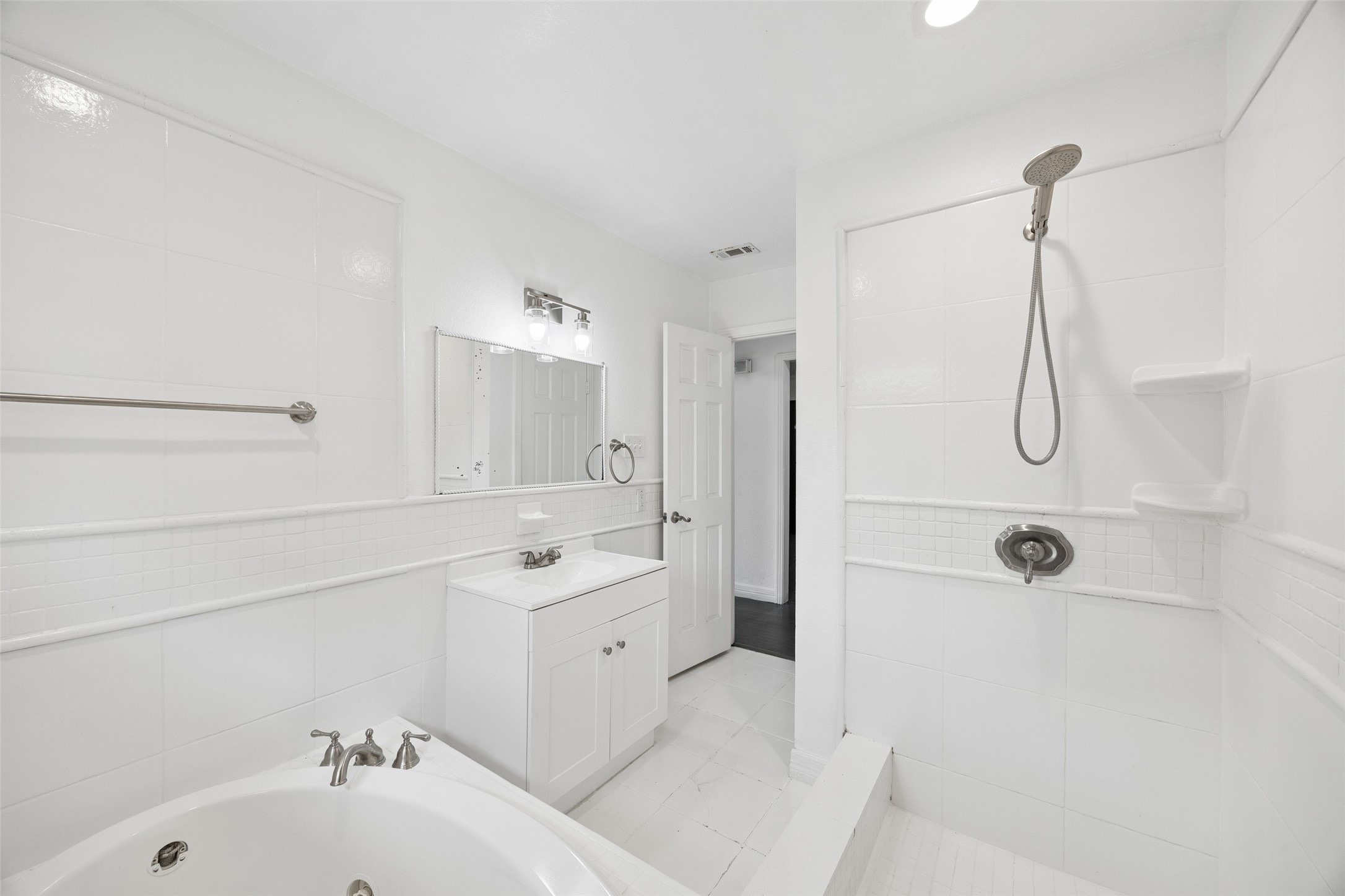 324 N Brighton Avenue Dallas TX 75208