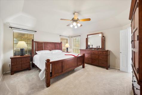 1025 Oak Hollow Lane Combine TX 75159