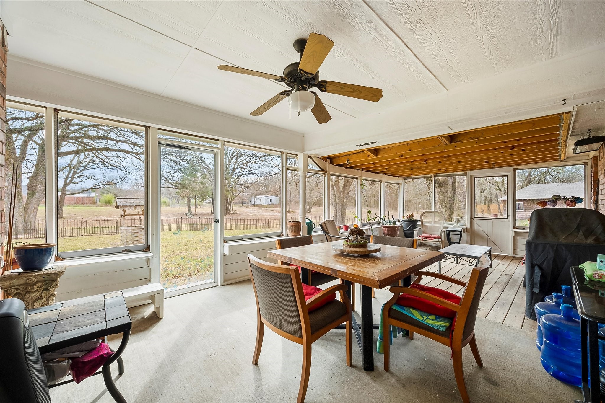 1025 Oak Hollow Lane Combine TX 75159