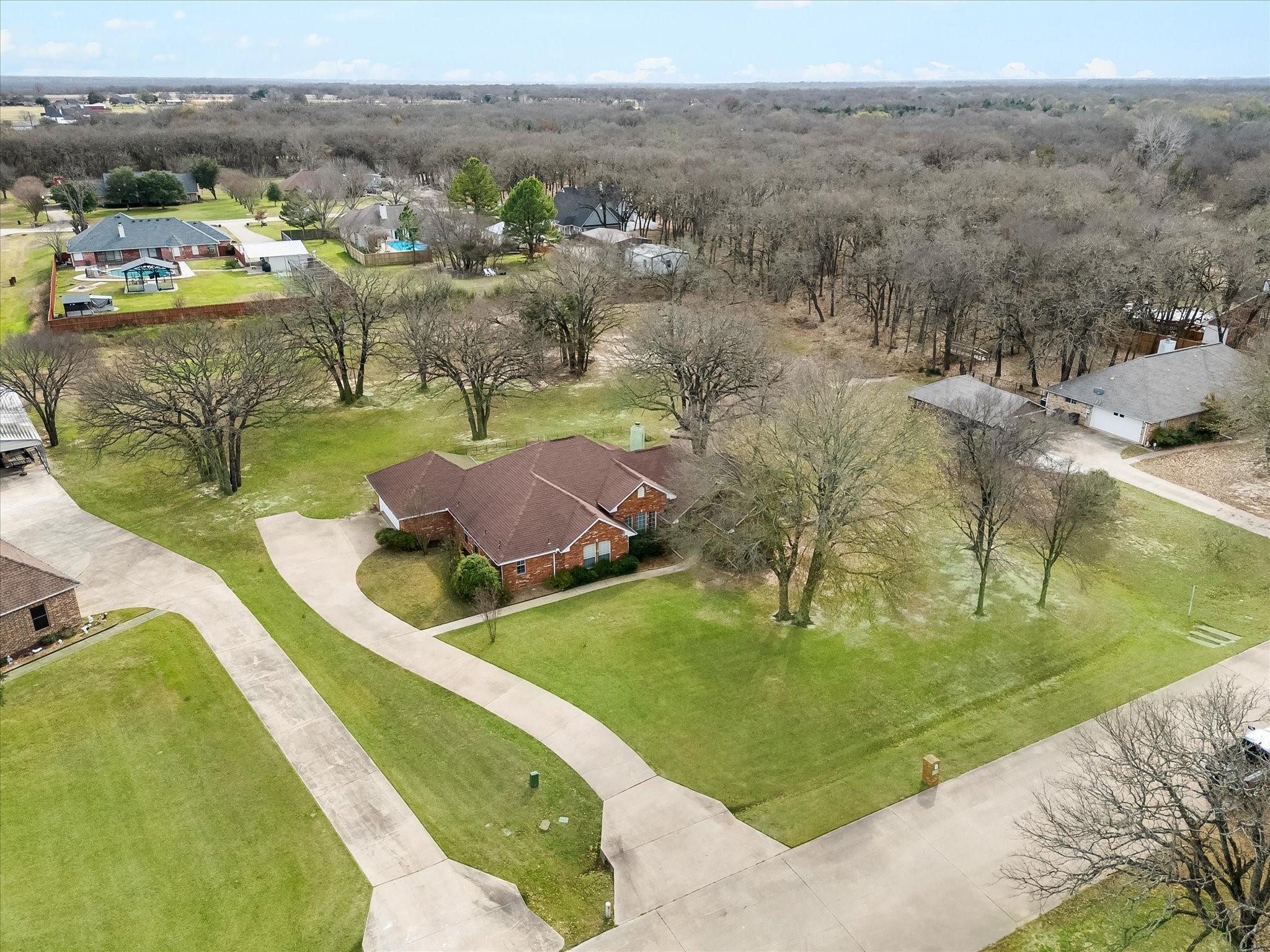 1025 Oak Hollow Lane Combine TX 75159