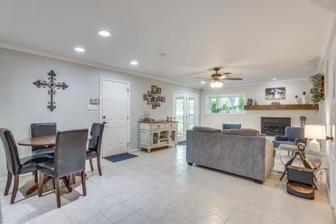6424 Dakar Road W Fort Worth TX 76116