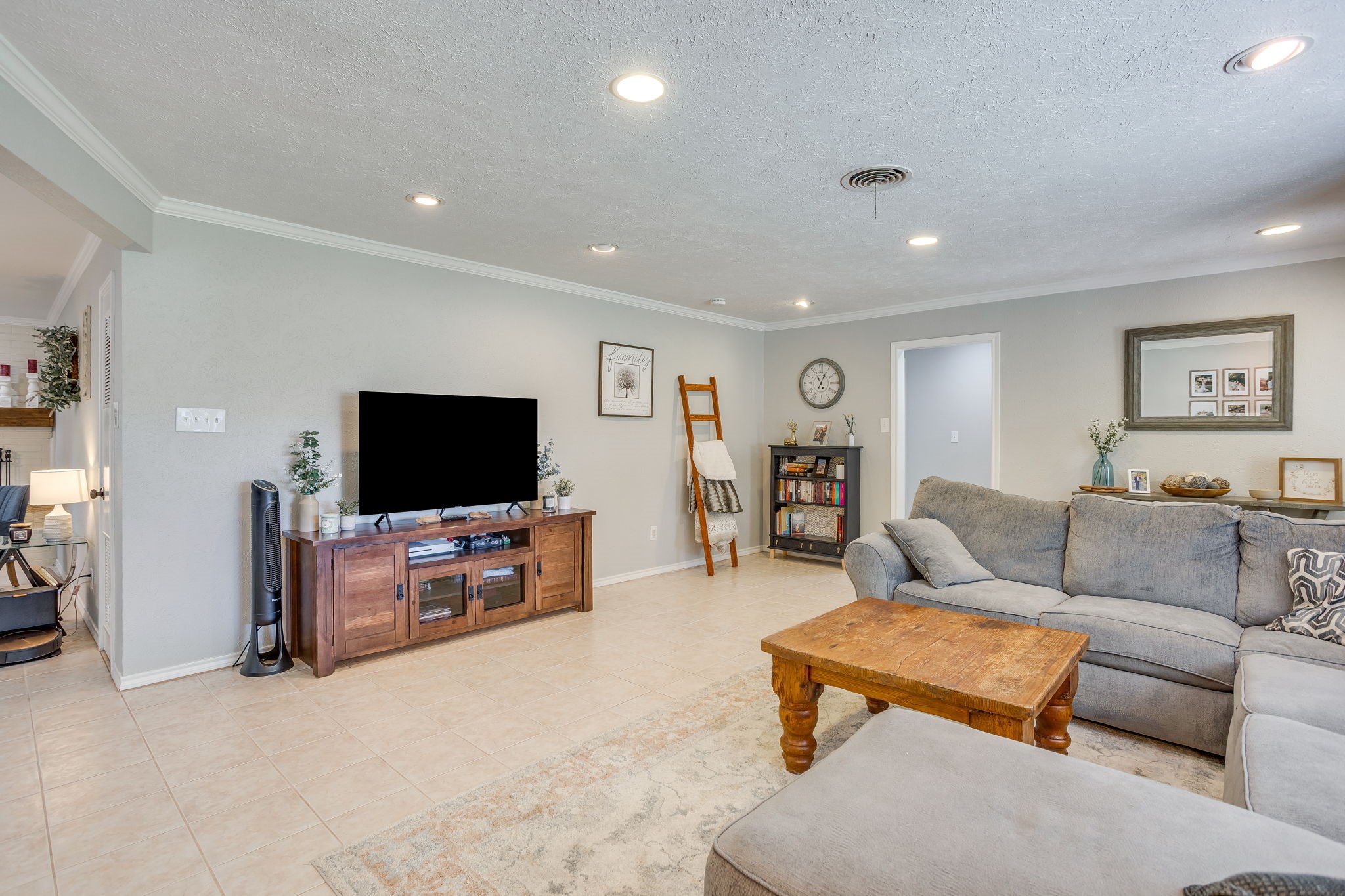 6424 Dakar Road W Fort Worth TX 76116