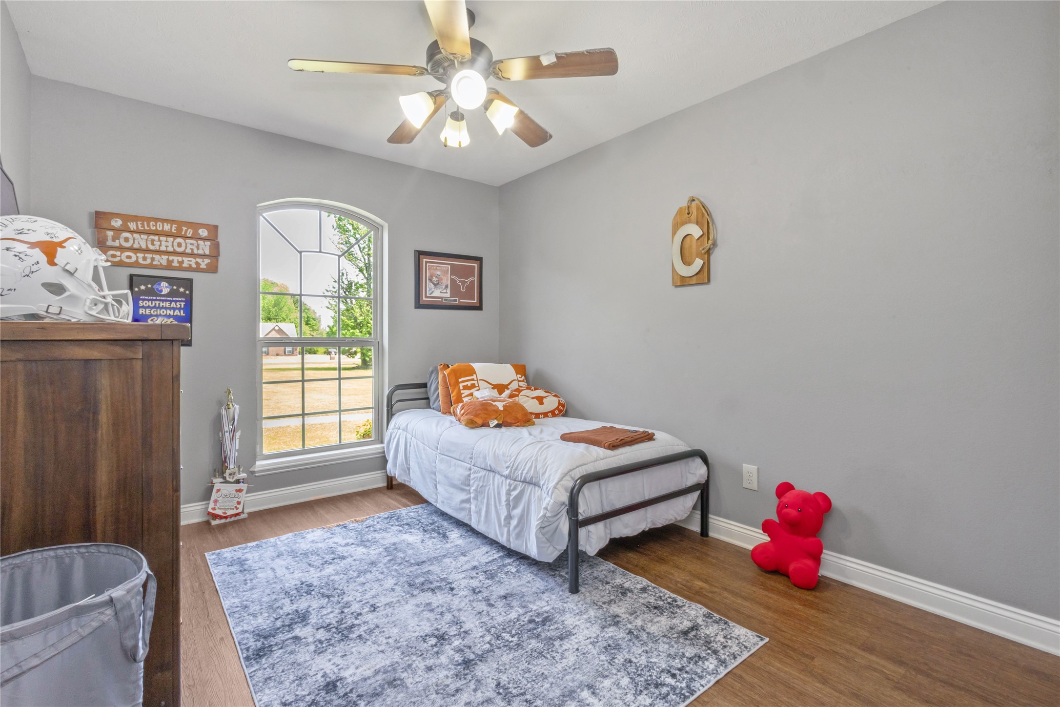 10 Weatherby Drive Hooks TX 75561
