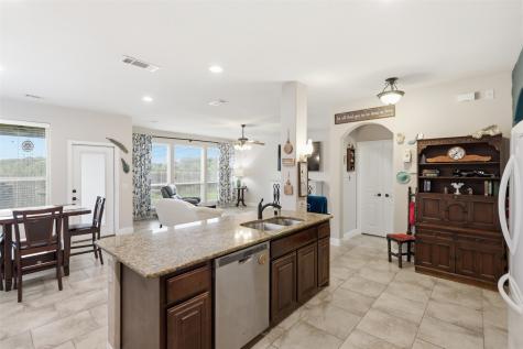 1385 Litchfield Lane Burleson TX 76028