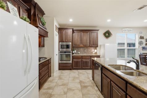 1385 Litchfield Lane Burleson TX 76028