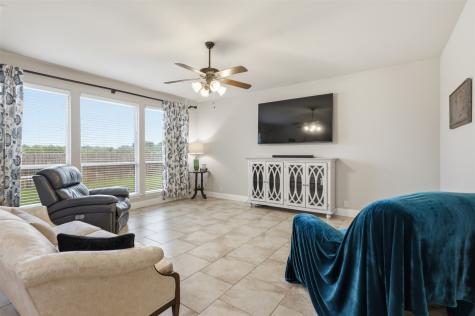 1385 Litchfield Lane Burleson TX 76028