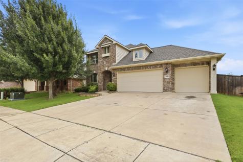 1385 Litchfield Lane Burleson TX 76028