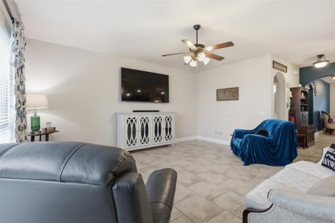 1385 Litchfield Lane Burleson TX 76028