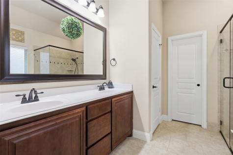 1385 Litchfield Lane Burleson TX 76028