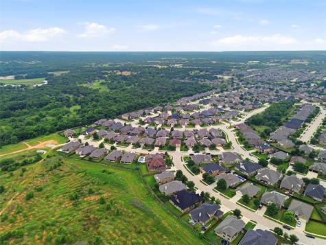 1385 Litchfield Lane Burleson TX 76028
