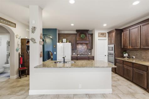 1385 Litchfield Lane Burleson TX 76028