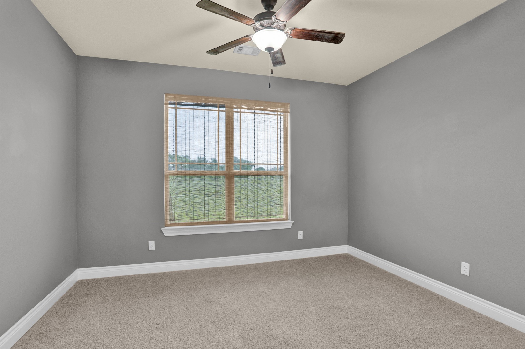 30 Laura Circle Gunter TX 75058