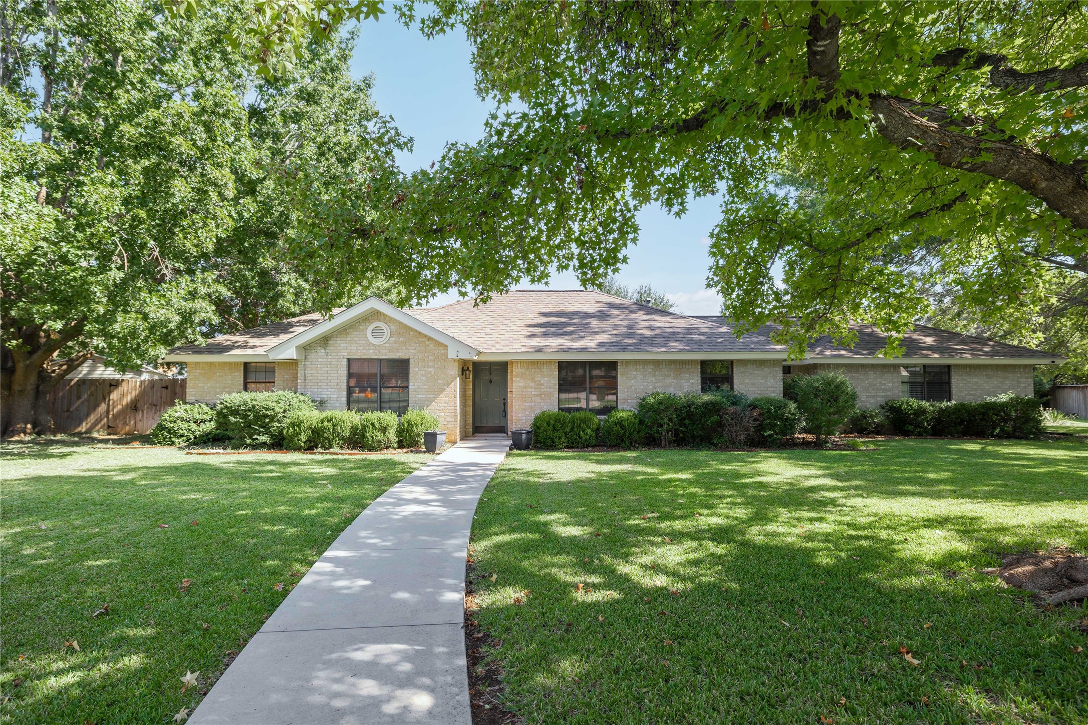 2 Pebblebrook Court Brownwood TX 76801