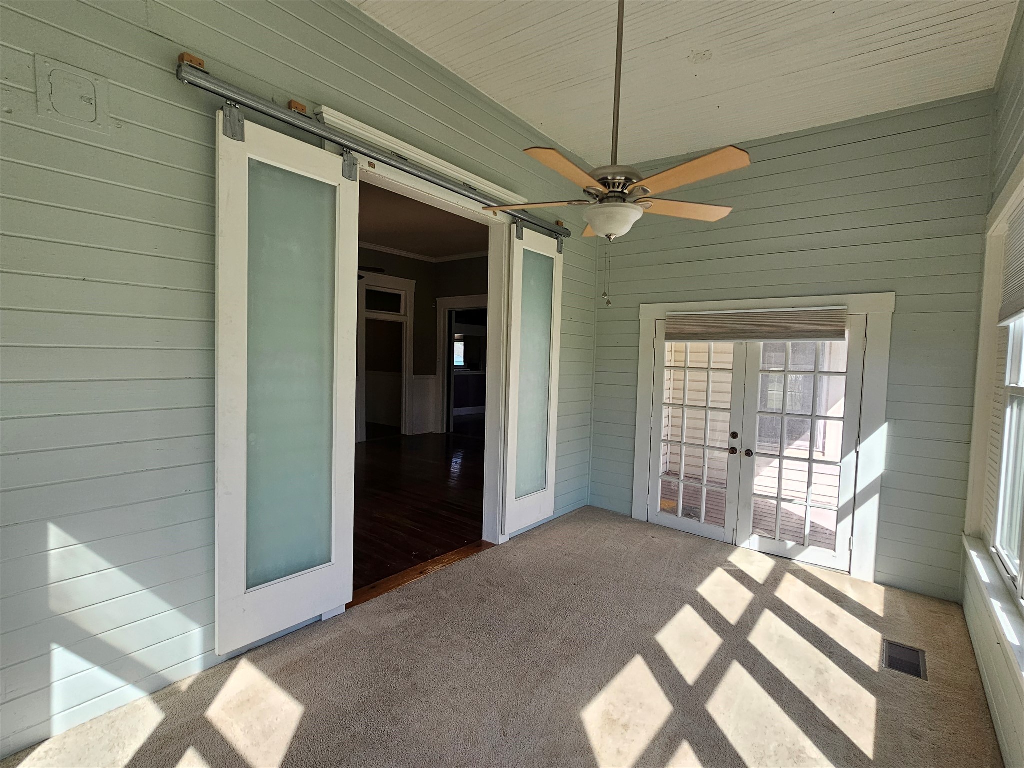 300 S Oak Street Lorena TX 76655