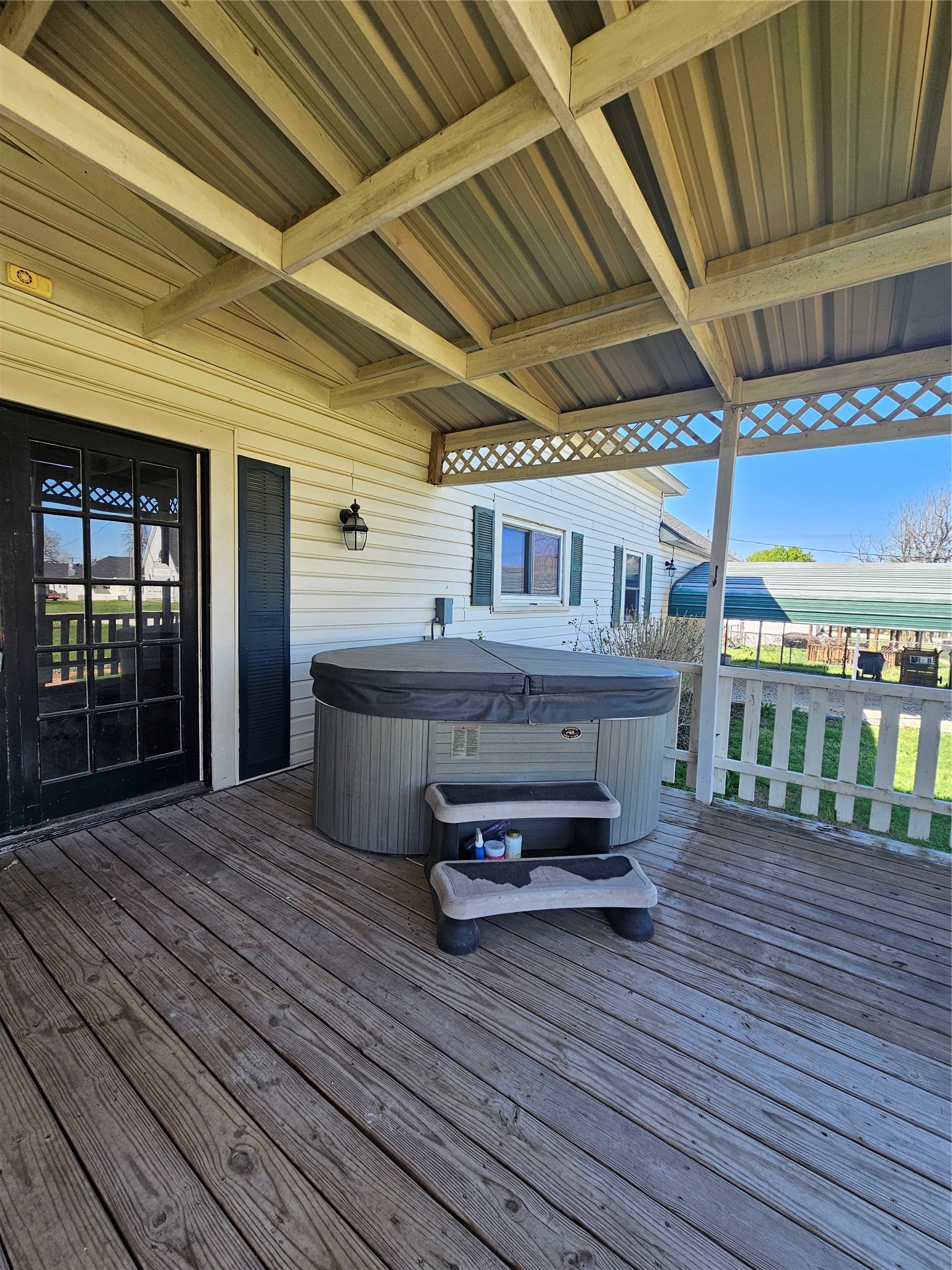 300 S Oak Street Lorena TX 76655