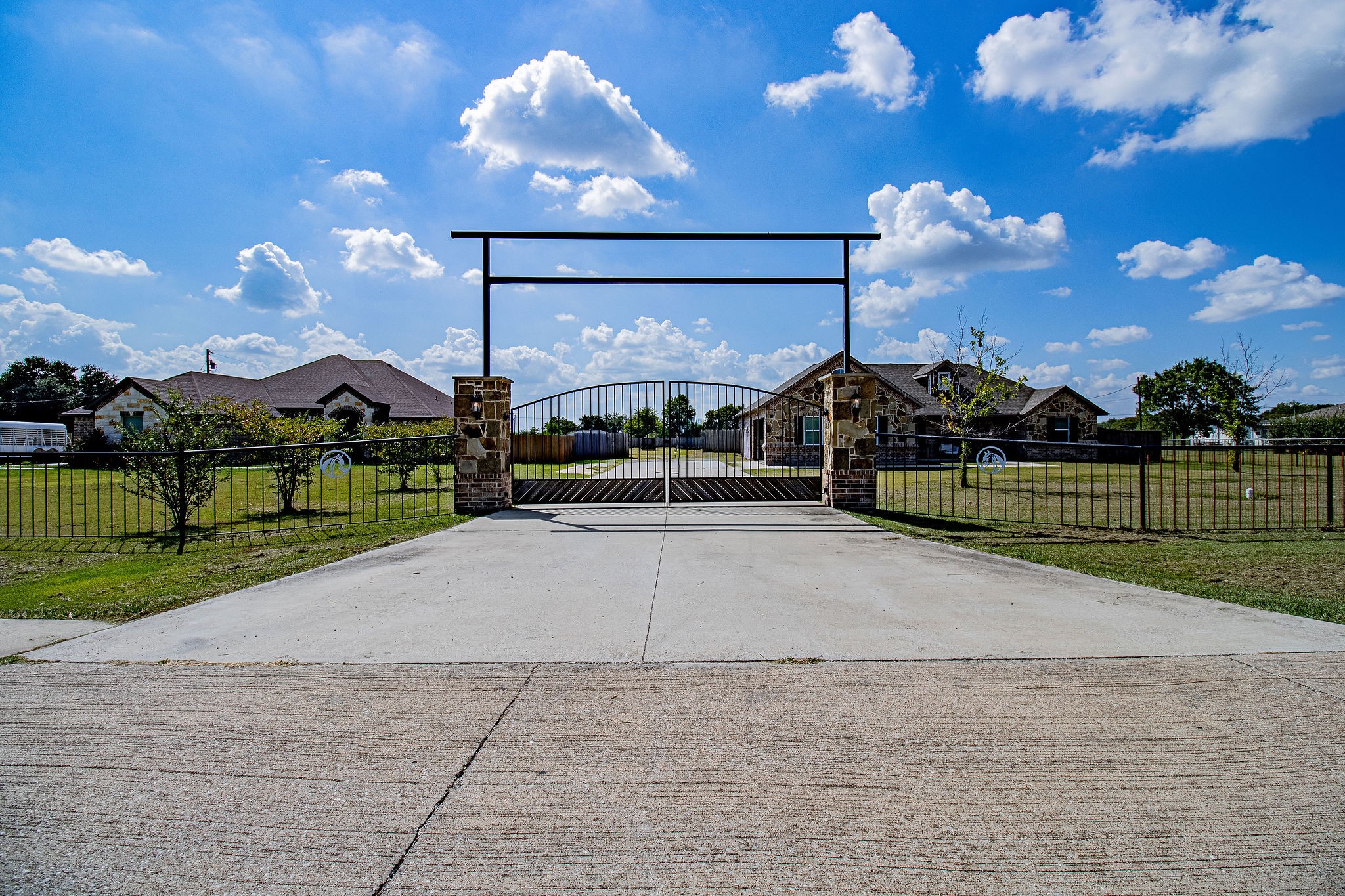 328 Meadow Lane Red Oak TX 75154