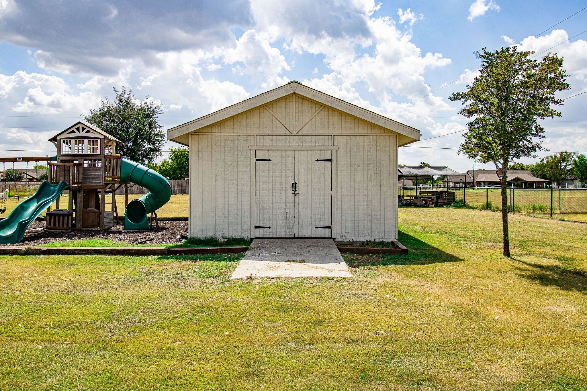 328 Meadow Lane Red Oak TX 75154