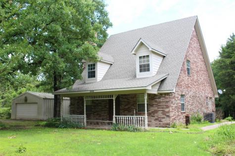 1004 Rs County Road 1495 Emory TX 75440