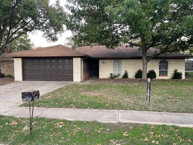 5418 Kings Manor Drive Lake Dallas TX 75065