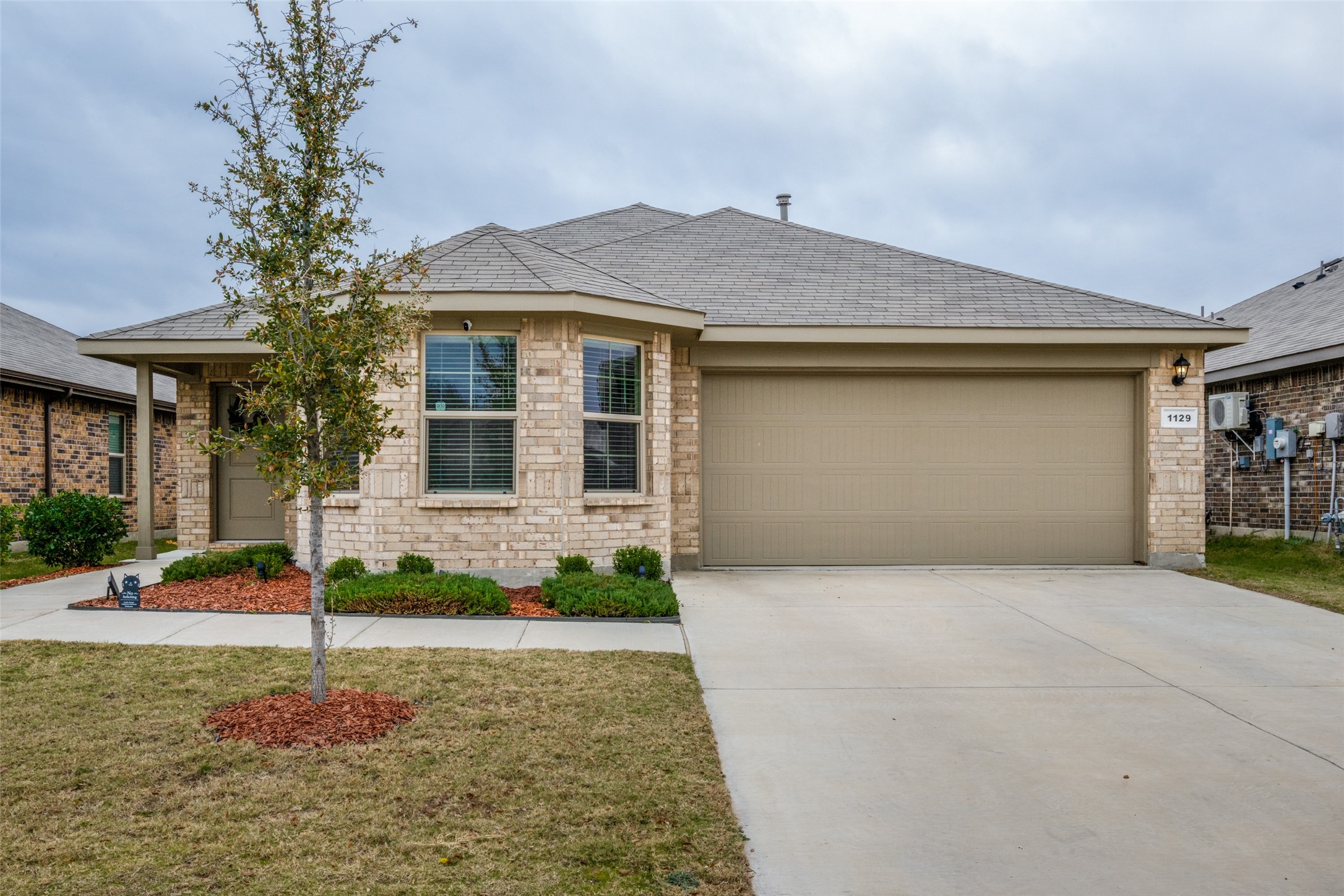 1129 Loomis Trail Justin TX 76247