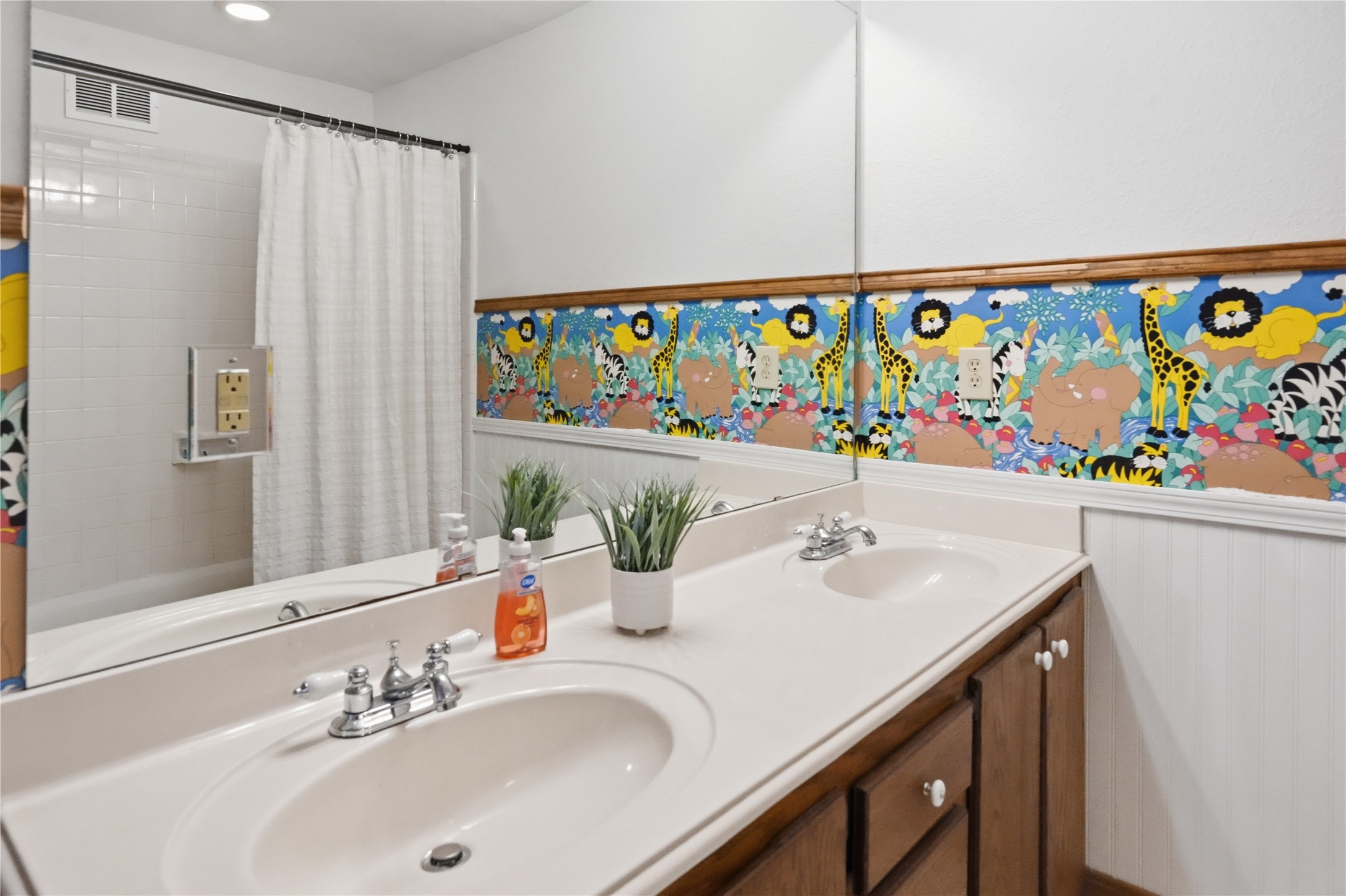 23 Santa Monica Circle Lucas TX 75098