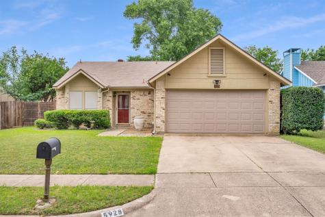 5928 Chisholm Trail Haltom City TX 76148