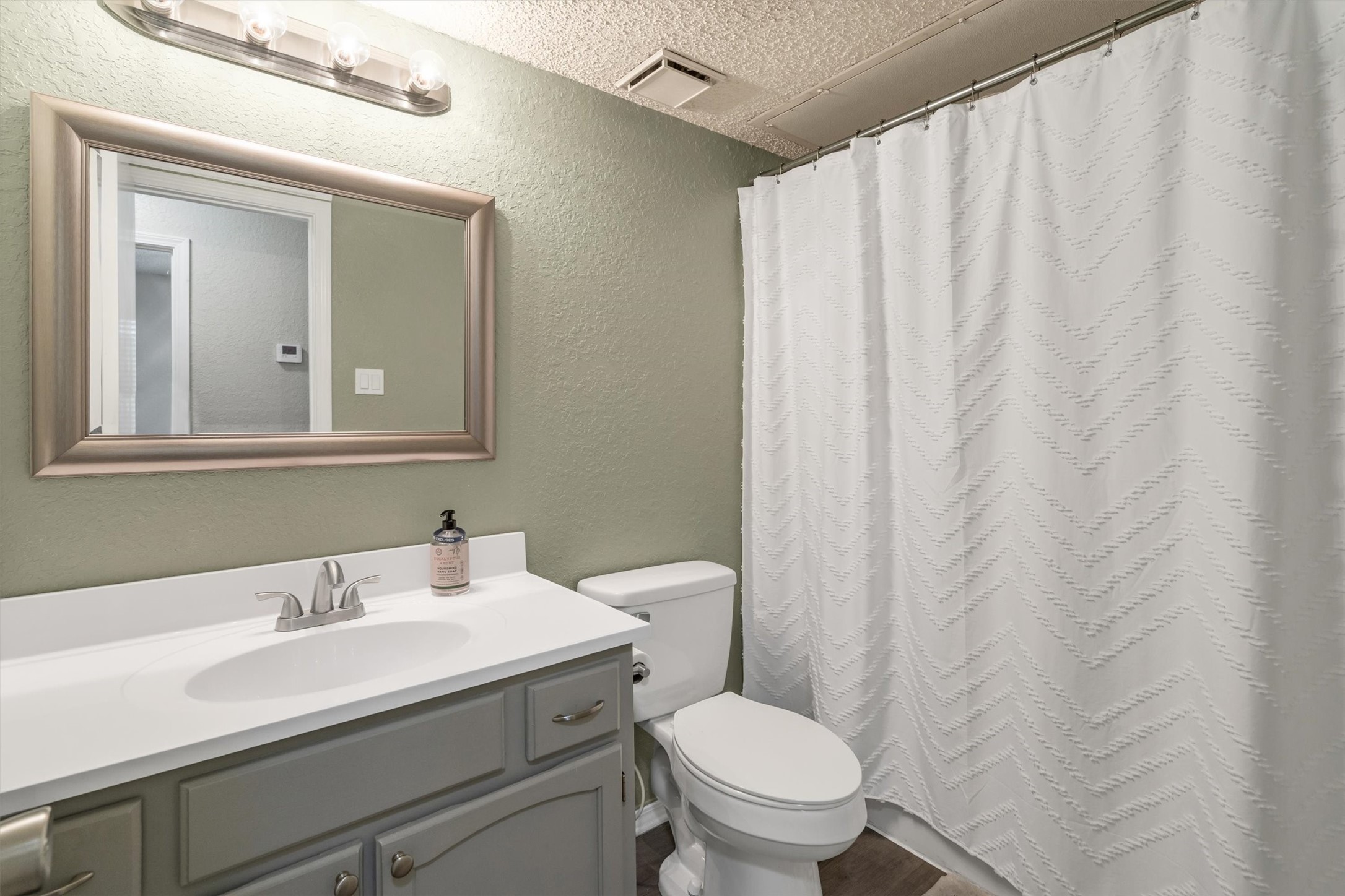 5928 Chisholm Trail Haltom City TX 76148