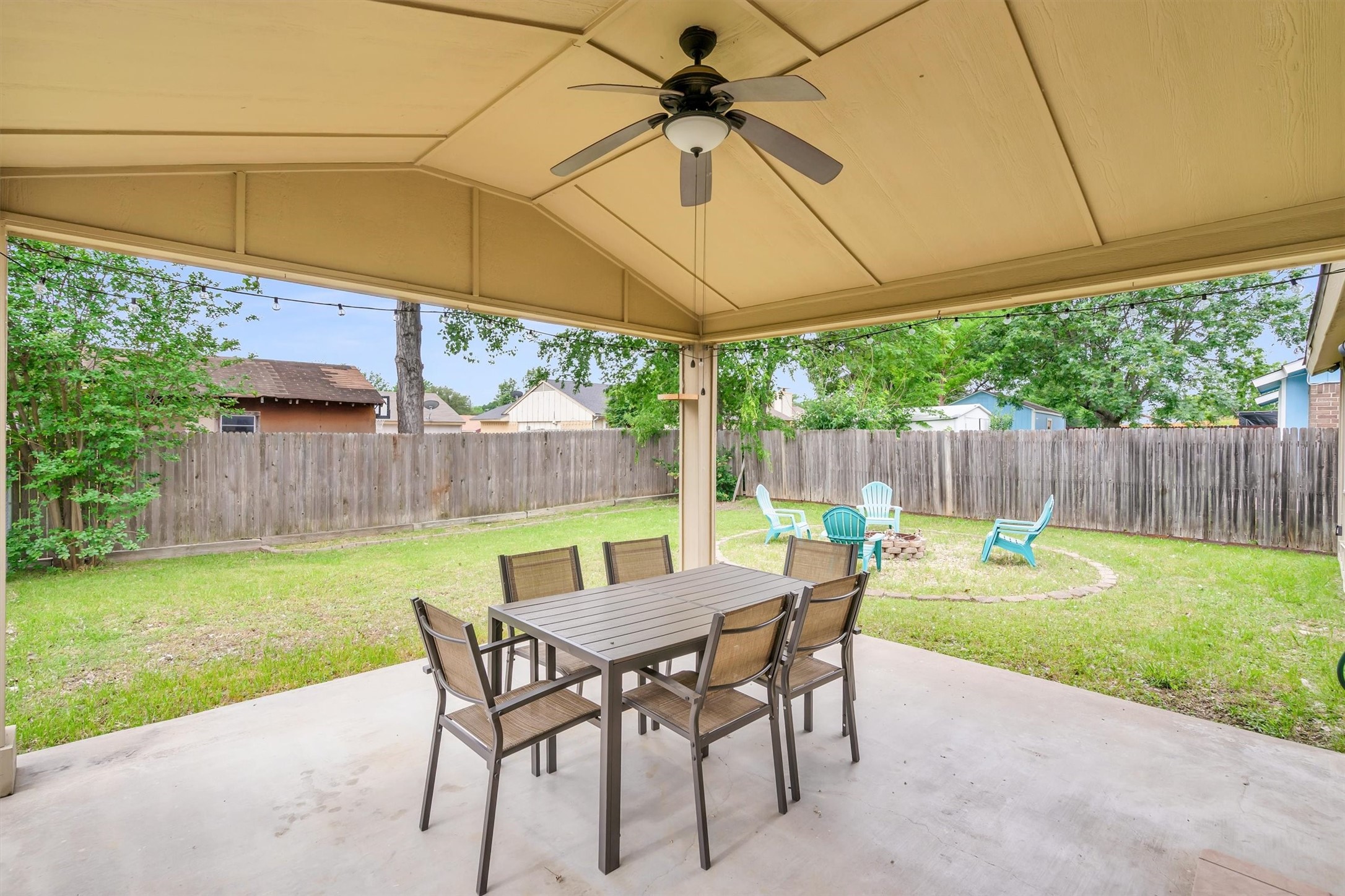 5928 Chisholm Trail Haltom City TX 76148