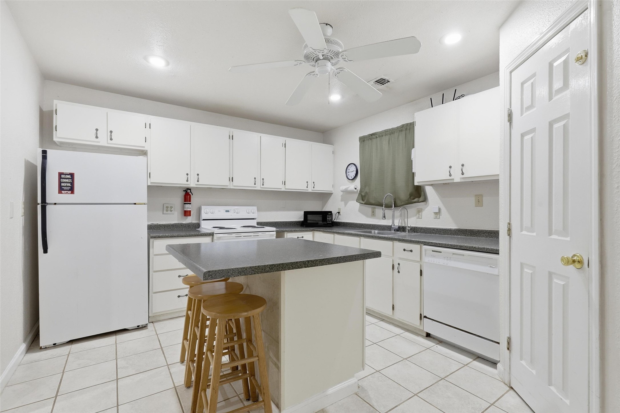 1170 Harmony Circle Weatherford TX 76087