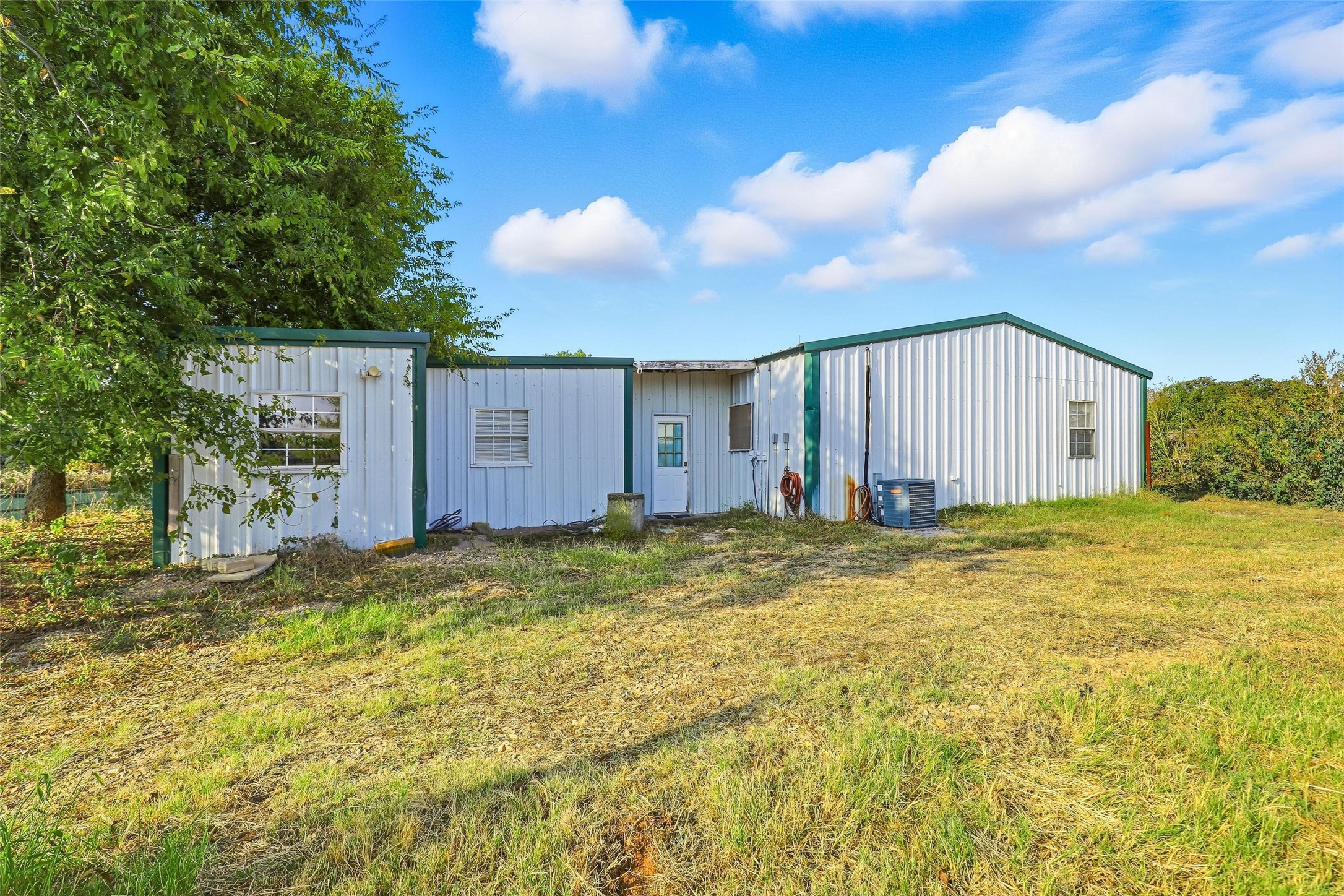 1170 Harmony Circle Weatherford TX 76087