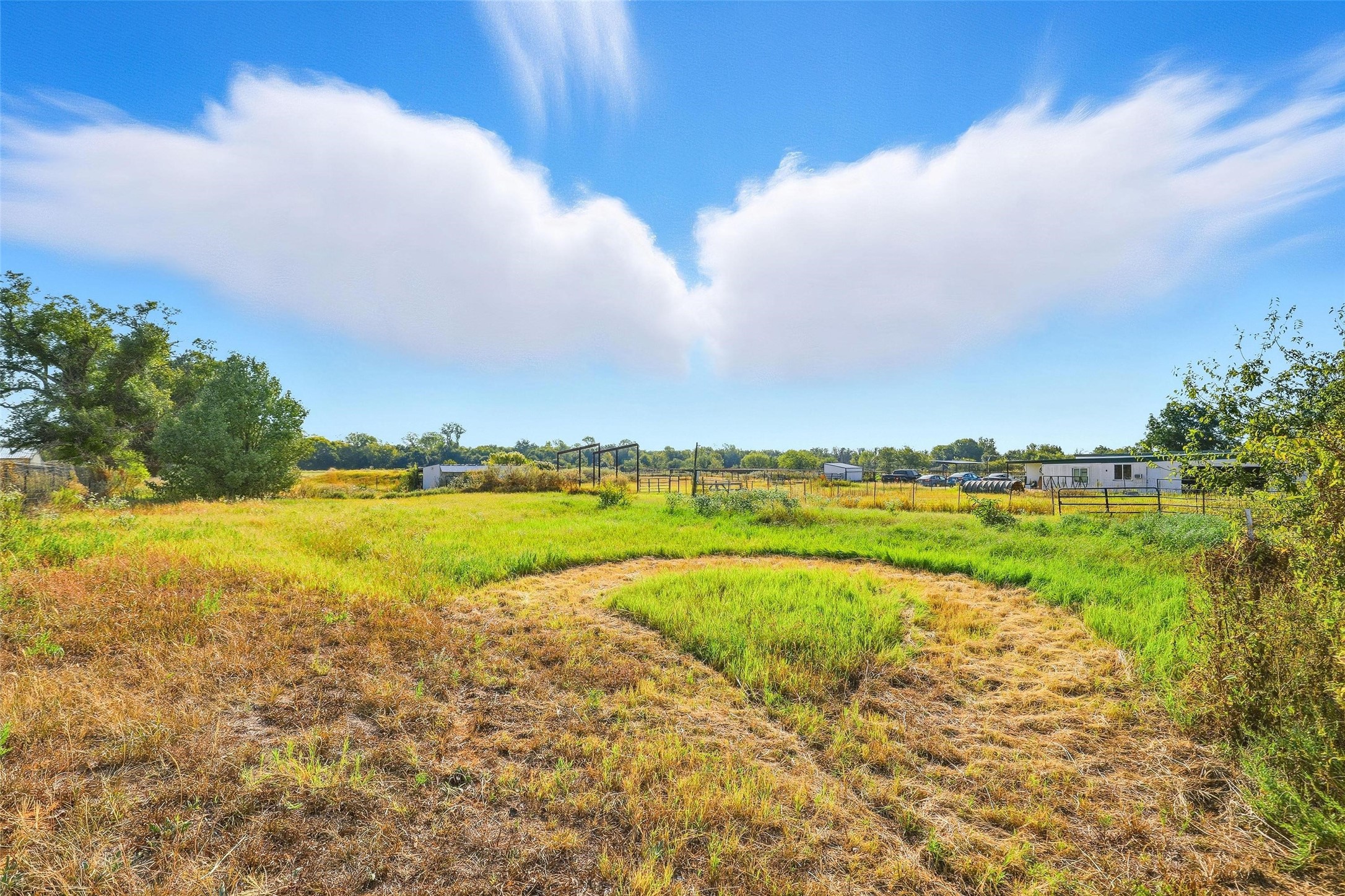 1170 Harmony Circle Weatherford TX 76087