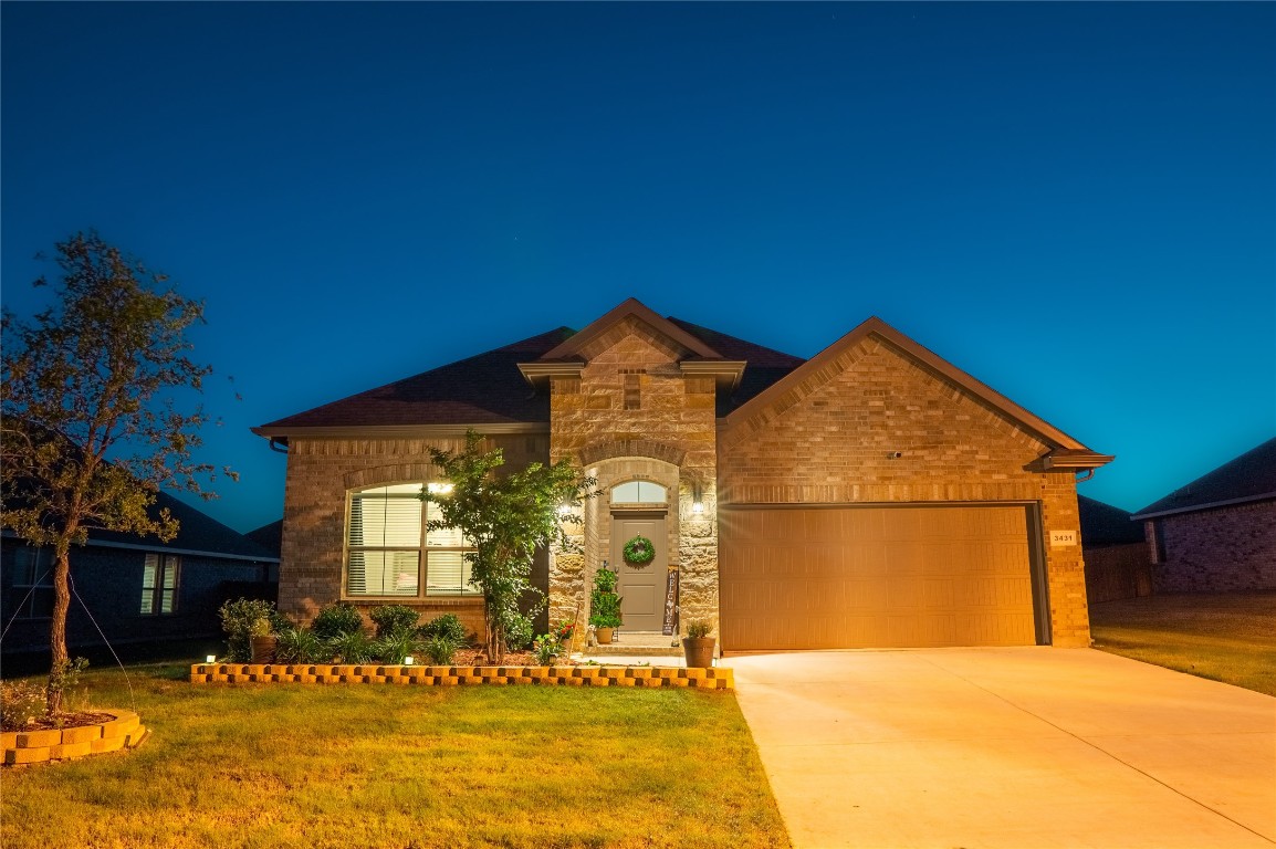 3431 Lauren Street Krum TX 76249