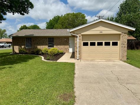 1001 Parkwood Court Gainesville TX 76240