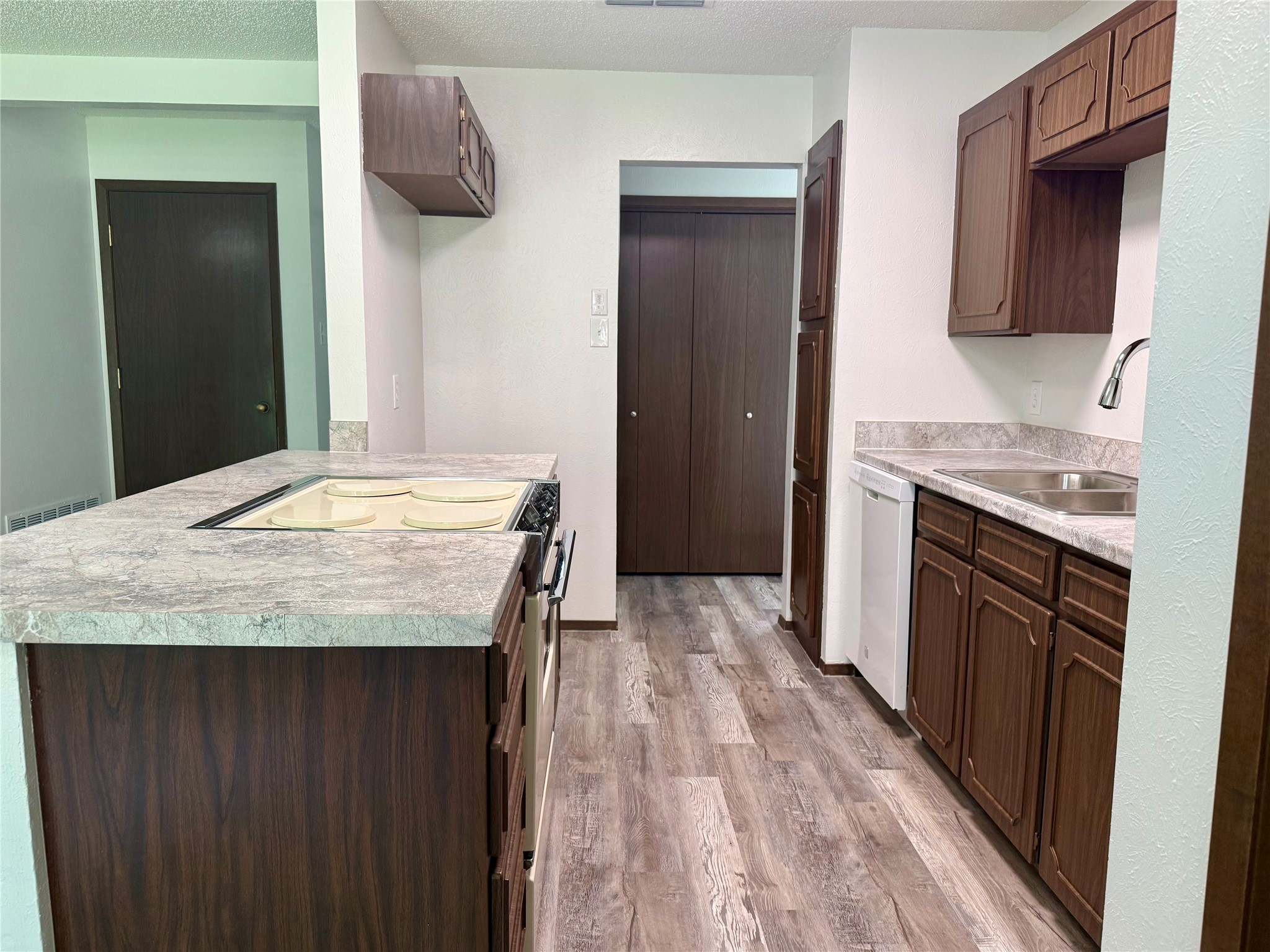 1001 Parkwood Court Gainesville TX 76240