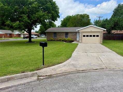 1001 Parkwood Court Gainesville TX 76240