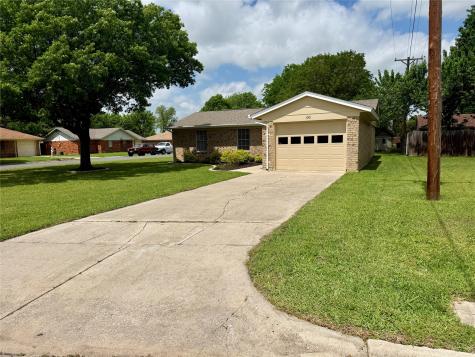1001 Parkwood Court Gainesville TX 76240