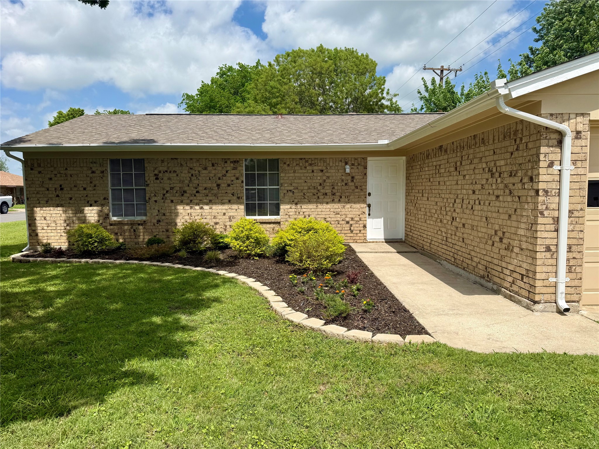 1001 Parkwood Court Gainesville TX 76240