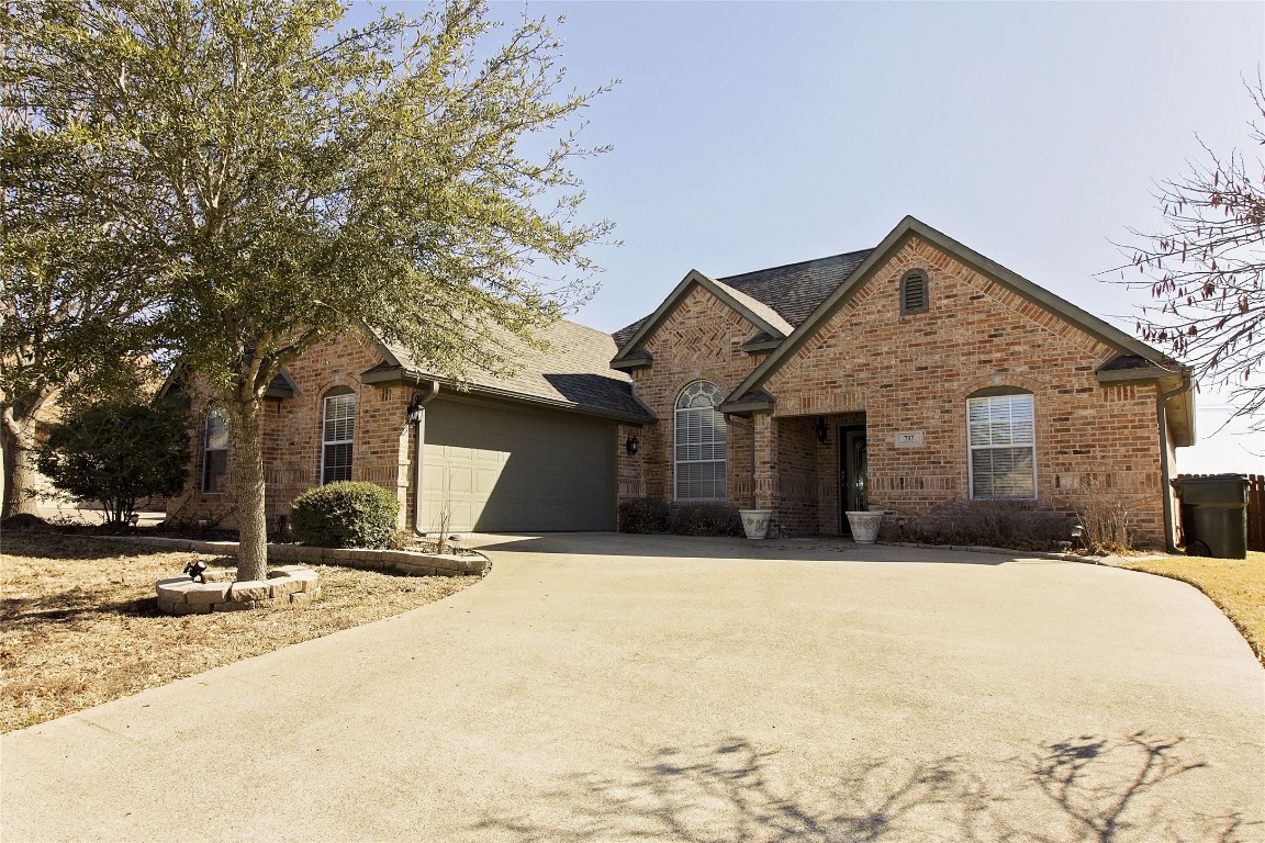 717 Madison Place Sherman TX 75092