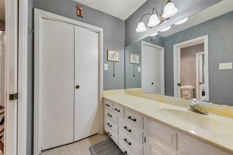 2308 Louise Lane Ennis TX 75119