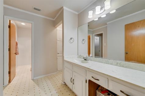 2308 Louise Lane Ennis TX 75119
