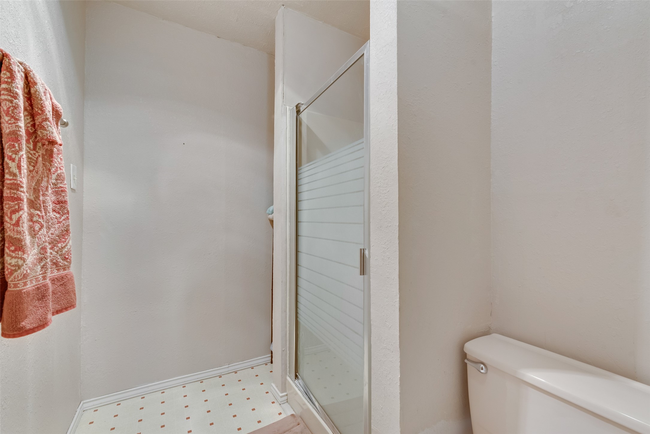 2308 Louise Lane Ennis TX 75119