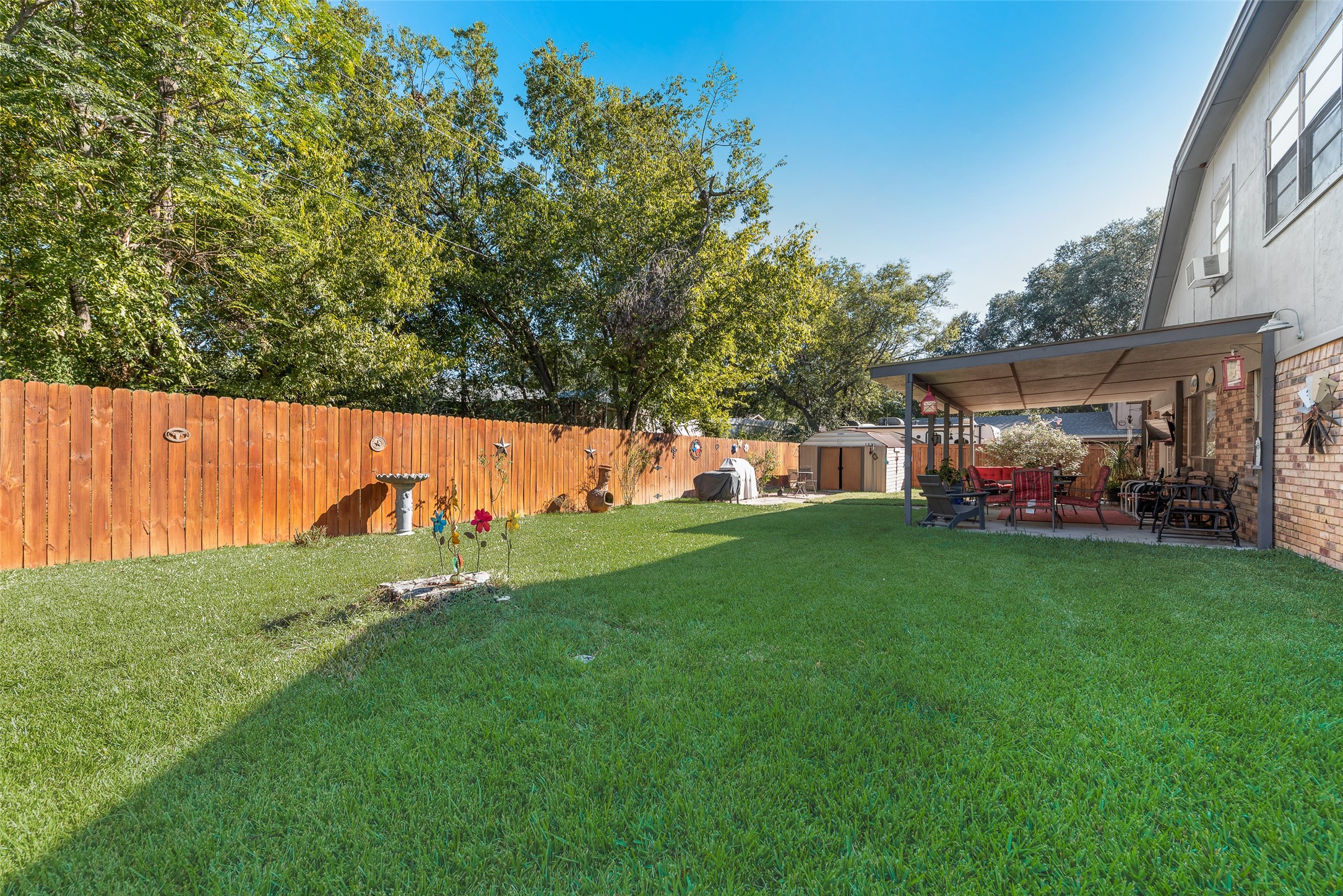 2308 Louise Lane Ennis TX 75119