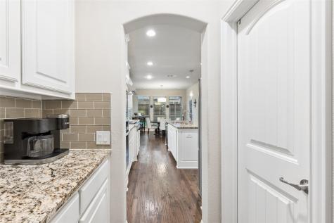 3037 Aberdeen Drive The Colony TX 75056