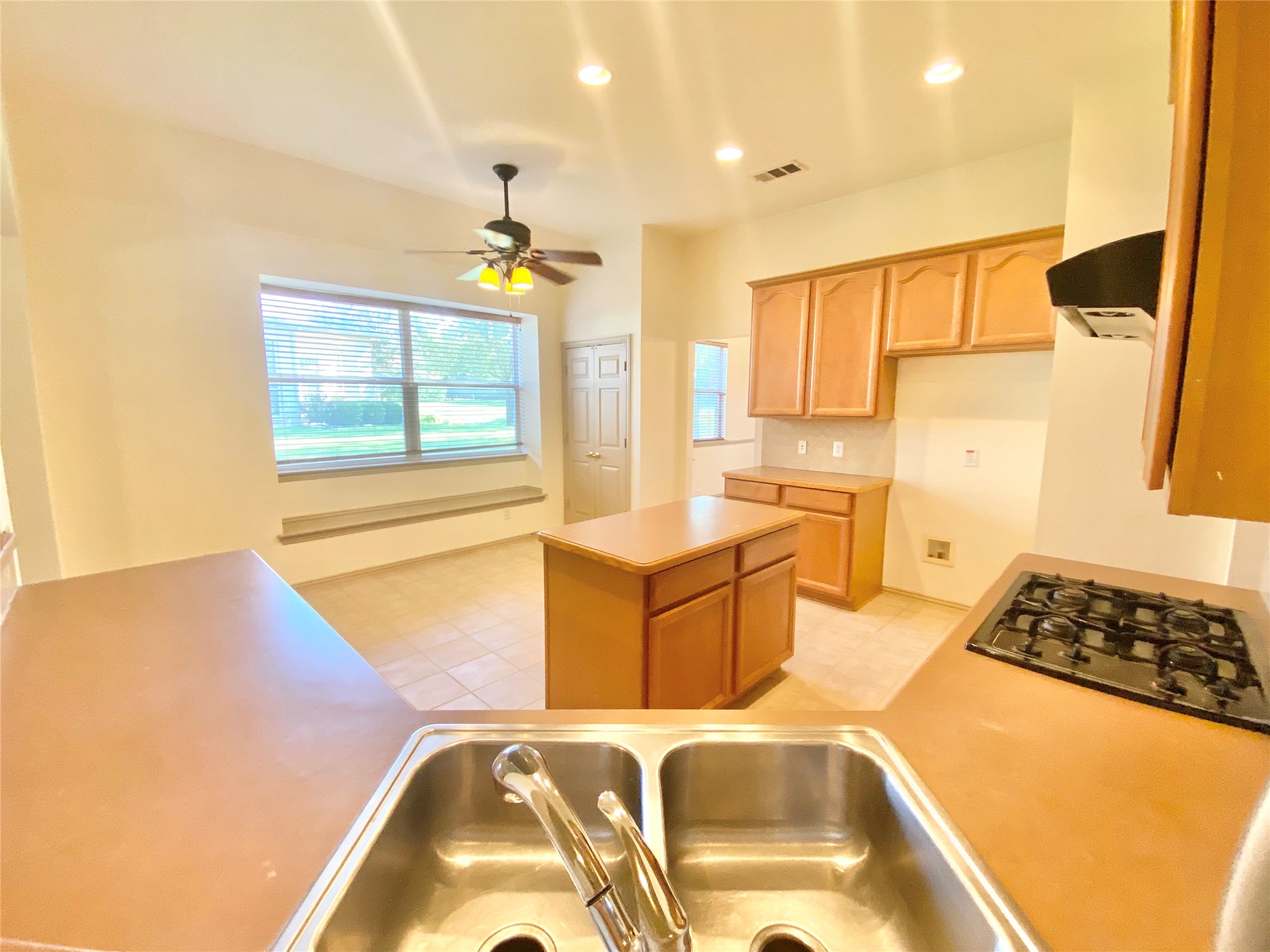 1821 Vintage Drive Corinth TX 76210