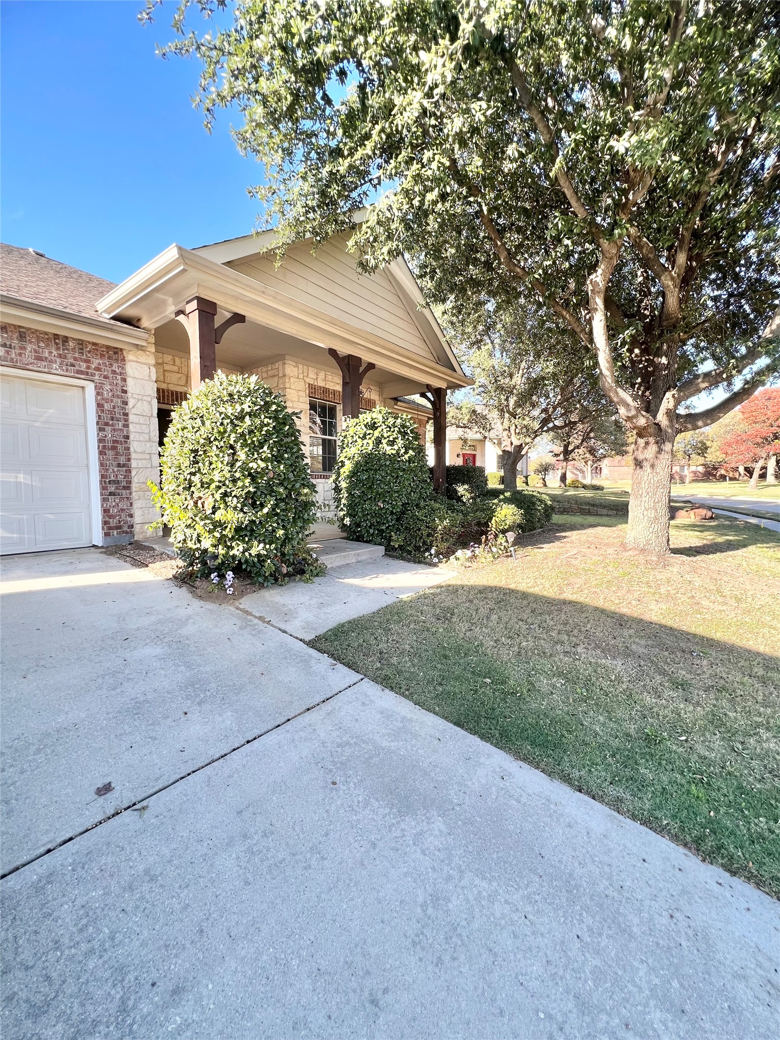 1821 Vintage Drive Corinth TX 76210