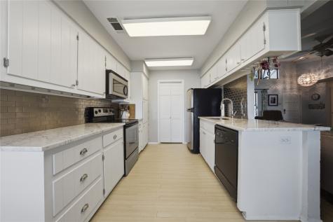 116 Camino Robles Street Gun Barrel City TX 75156