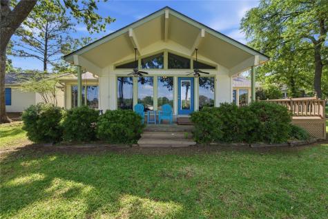 116 Camino Robles Street Gun Barrel City TX 75156