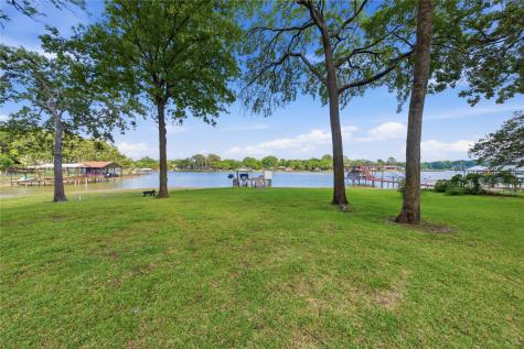 116 Camino Robles Street Gun Barrel City TX 75156
