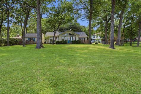 116 Camino Robles Street Gun Barrel City TX 75156